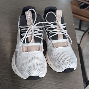 On Cloudnova Running Shoes Women's 8